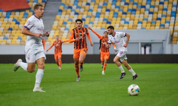 Шахтер, Украины