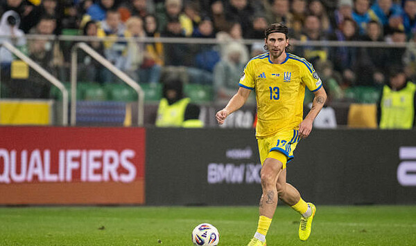 Забарный, Дьекереша, Киеве, Против