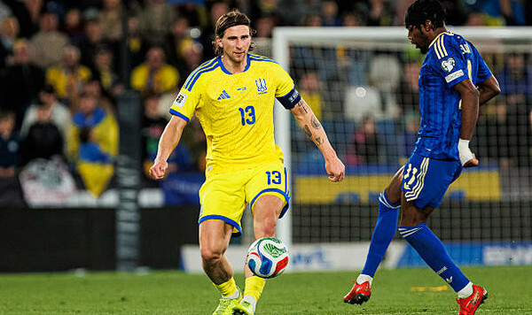 Забарный принял резонансное решение после фиаско Украины от Швеции Швеции, Украины, Валенсии, Польши, Пономаренко