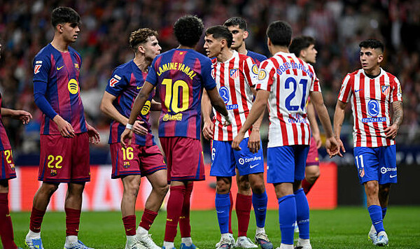 Барселоны, Атлетико, Ольмо, Дани