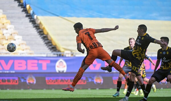 Рух повторил клубный антирекорд в УПЛ, проиграв Шахтеру Украины, Руха, Колосом