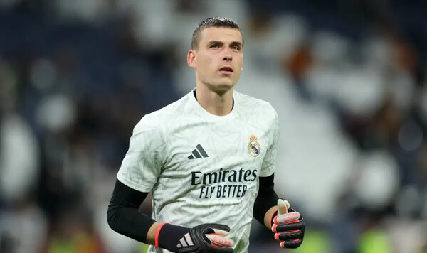На Лунина давят, чтобы он ушел из Реала. Вратарь принял решение Реал, Лунин, Мадрид, Флорентино