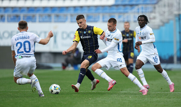 Динамо, Металлист