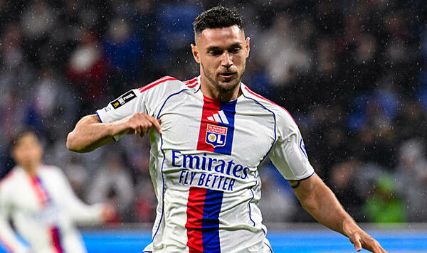 Лион, Роман, Лиги, Instagram