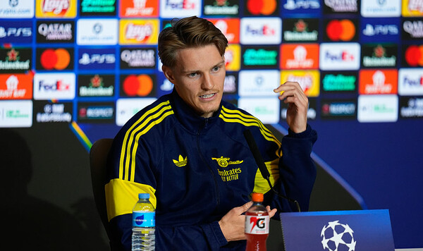 Арсенал, Атлетико