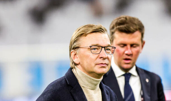 Шахтер, Туране, Европе