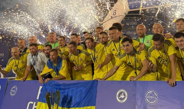 Евро, Украины, Италию, Сине