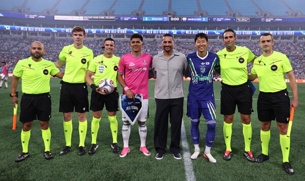 Дубль Сона. Матч всех звезд: команды MLS и Liga MX устроили шоу в Шарлотт Liga, Эвандер, Сона, Stars, Зикернагель