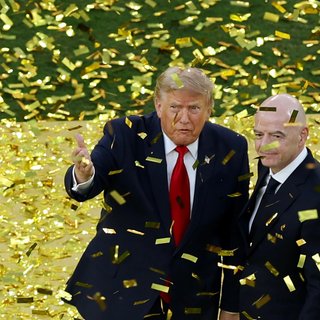 В ФИФА изучат целесообразность премии мира после ее вручения Трампу Трампу, Инфантино, Европе