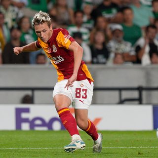 Избранный, Батраков, Барселоны, Галатасарае, Генчлербирлиги