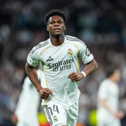 Orelen Chuameni - photo, soccer, football player